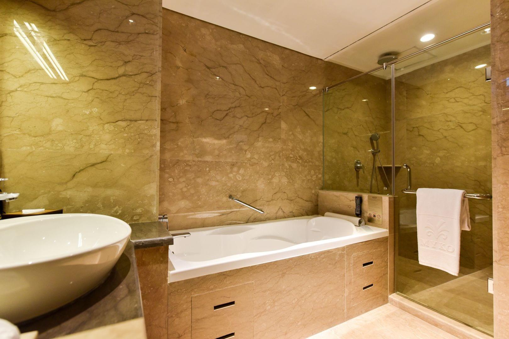 Myko Hotel & Convention Center נקסר מראה חיצוני תמונה